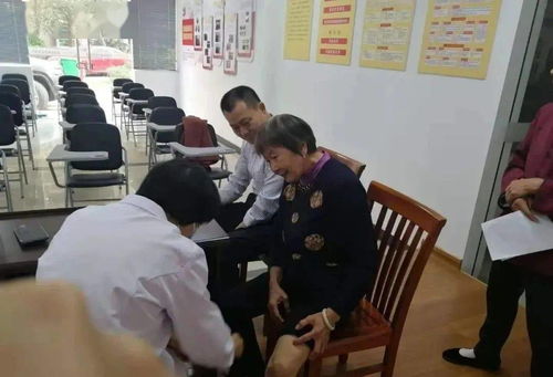 公益體檢進社區，健康服務暖人心——我縣開展新時代文明實踐活動側記
