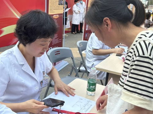 服務百姓健康行動 四川省腫瘤醫(yī)院一站式醫(yī)療義診與健康咨詢服務